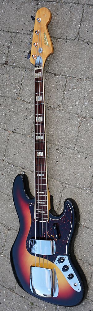 Santana Jazz Bass